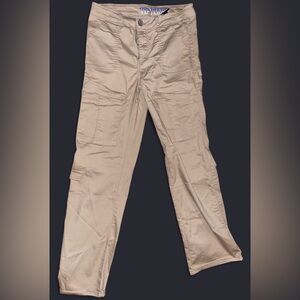 Woman’s Tan Cargo Pants